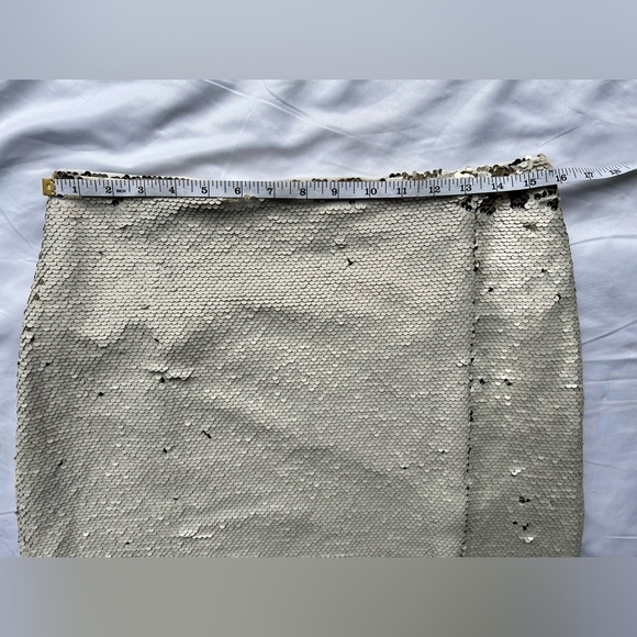 Chelsea & Violet Cream and Gold Flip Sequin Midi Skirt 10 - Picture 10 of 14